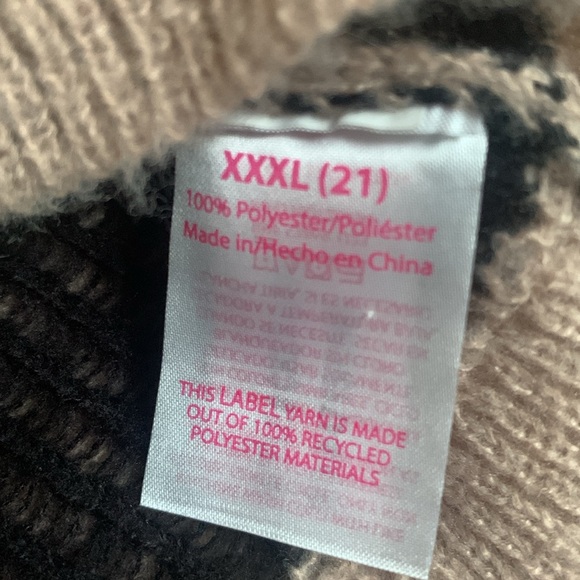 No Boundaries Beige Skull Pattern Sweater - Picture 7 of 7